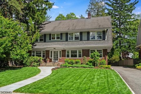 221 Christopher St Montclair Twp. NJ 07042