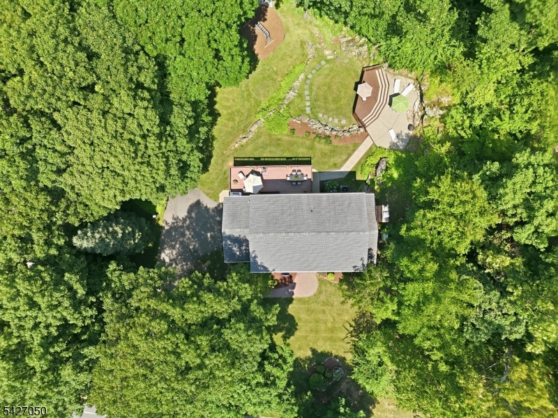 73 Lawrence Rd