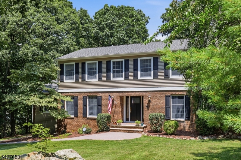 73 Lawrence Rd