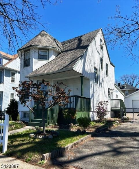 12 Birchwood Avenue East Orange City NJ 07018