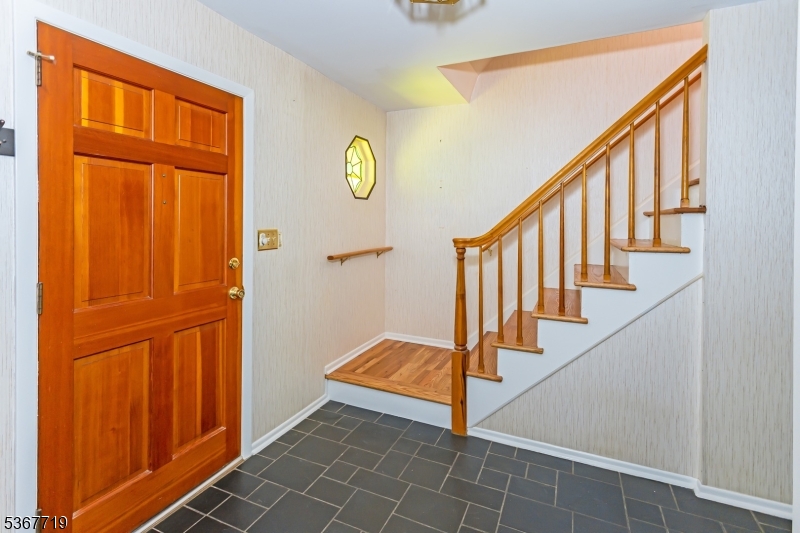 180 Bee Meadow Pkwy