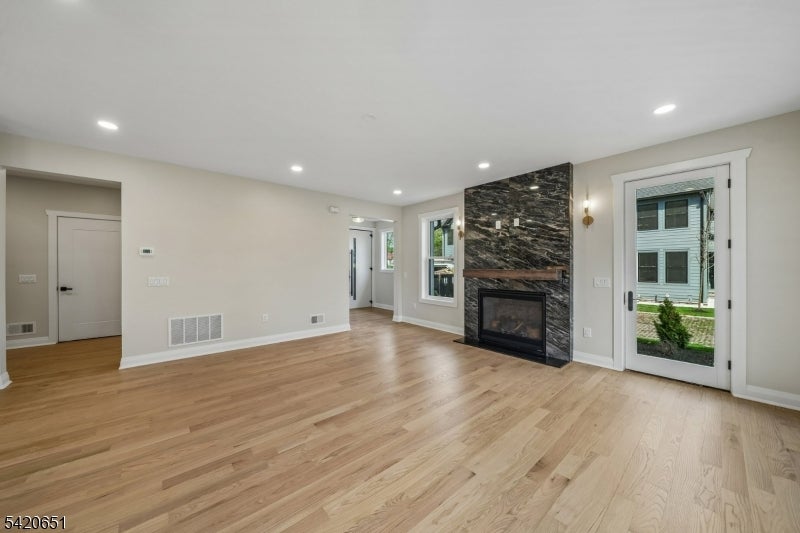 491 Central Ave 1
