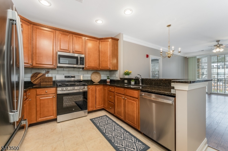 469 Victoria Drive 469