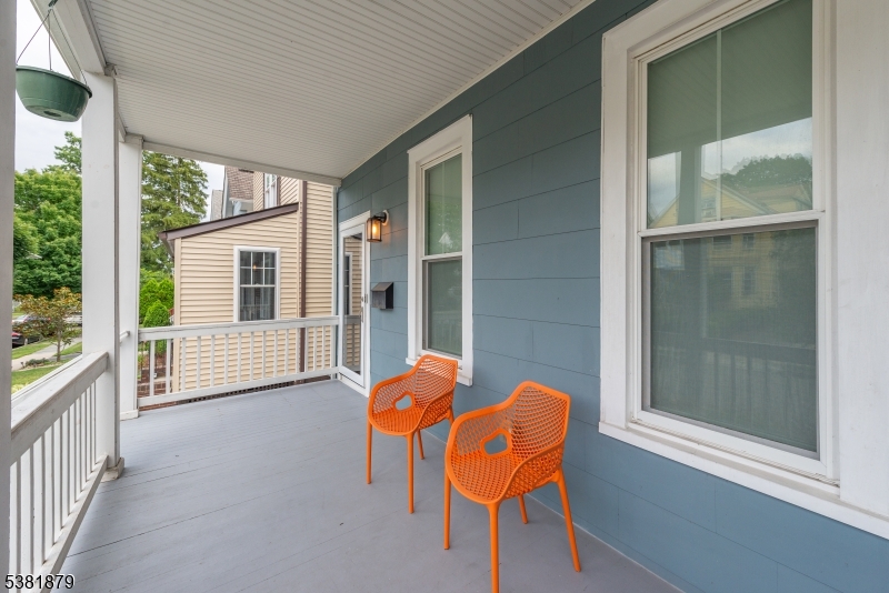 62 Montague Pl