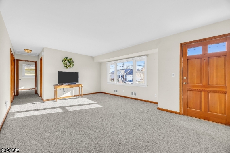 Homes for Sale in Northern NJ | ThisIsRiverEdge.com 1416 Dominic St