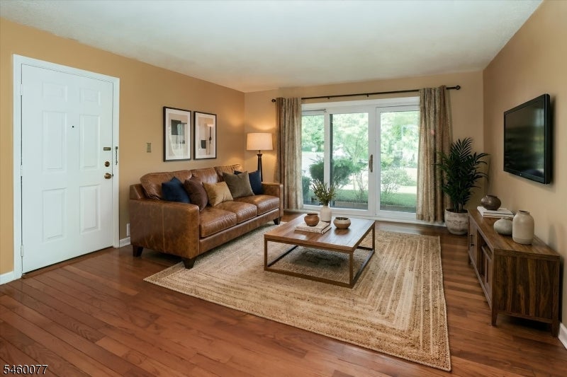 131 Irving Pl