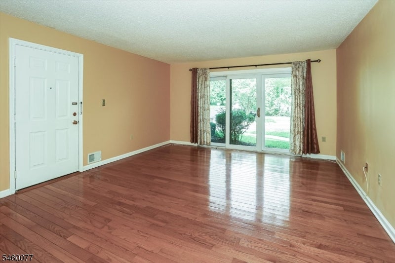 131 Irving Pl