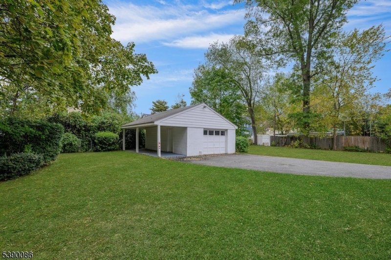 15 Emmett Avenue