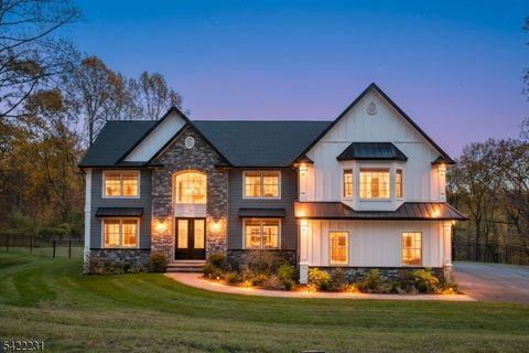 25 Lamerson Rd Chester Twp. NJ 07930