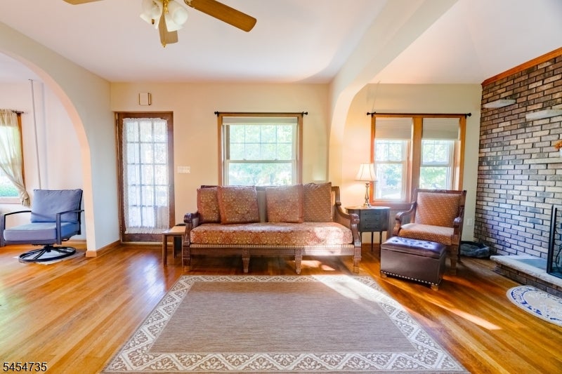 200 Elm Ave