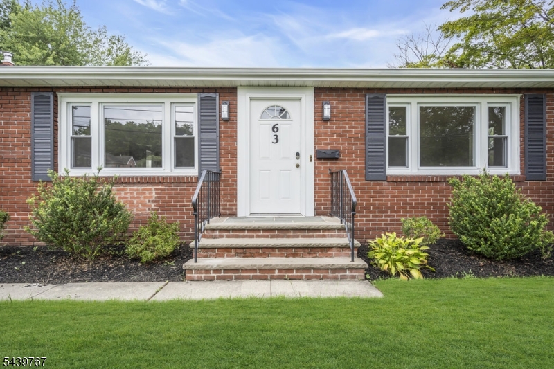 63 Livingston Avenue A