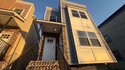 234 Palmer St 2 Elizabeth City NJ 07202