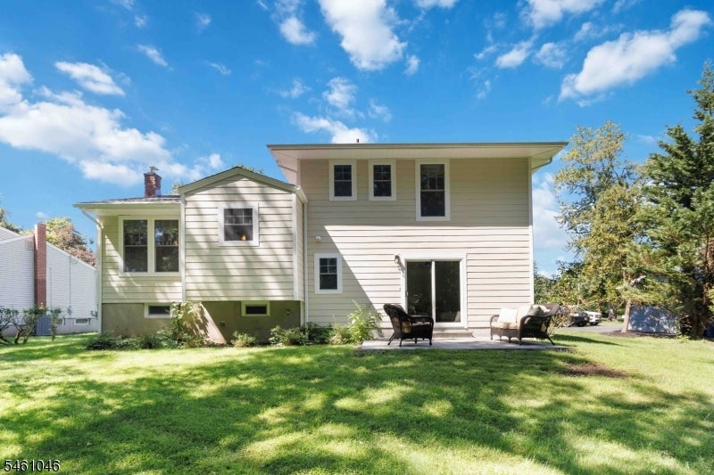 37 Spring Garden Dr