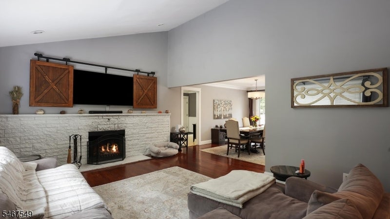 1 Katherine Dr