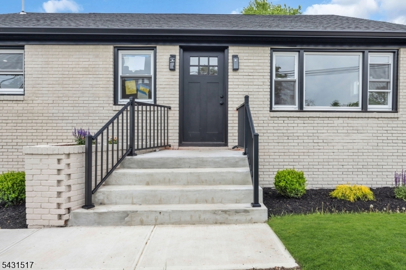 260 Highland Ave