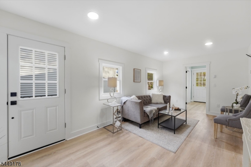 46 Wildwood Rd