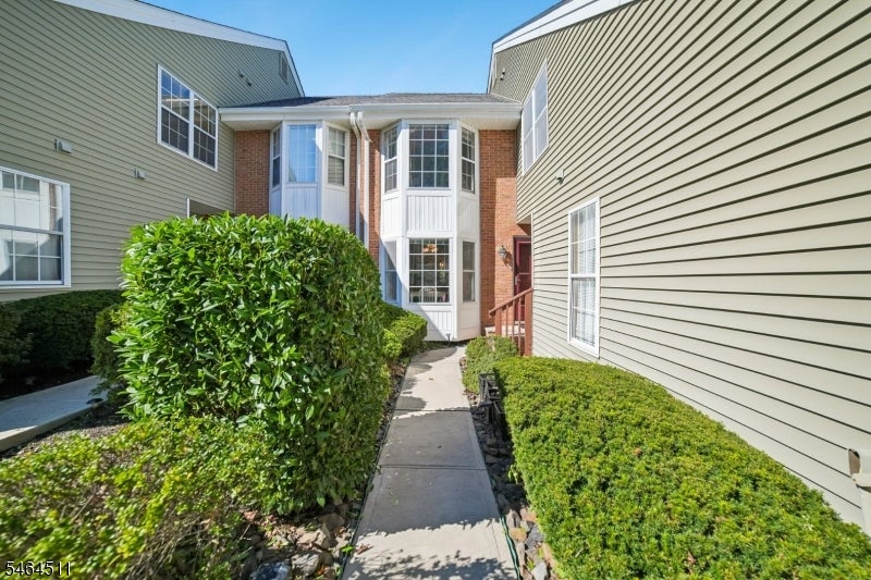 95 Giordano Dr