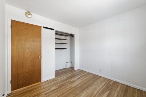 6 Brookside Ave Mansfield Twp. NJ 07840