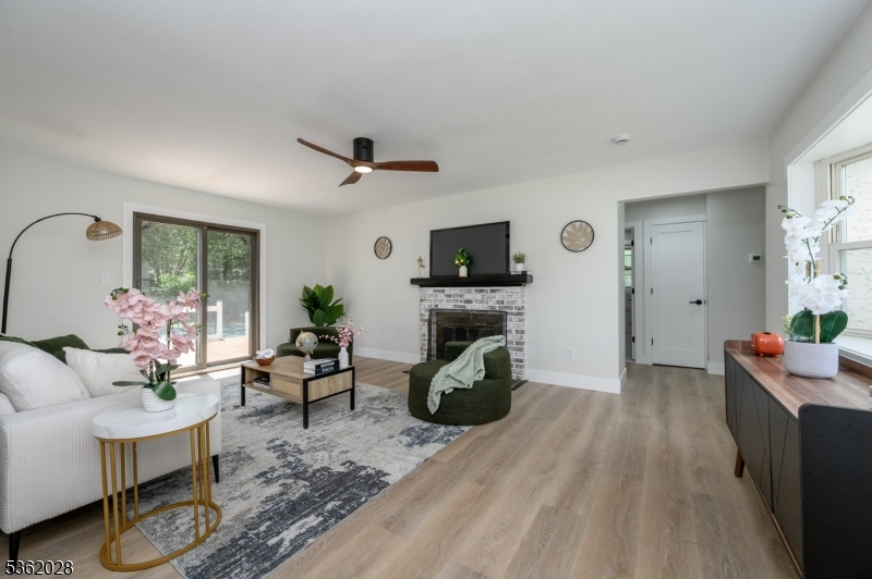 144 Elm St