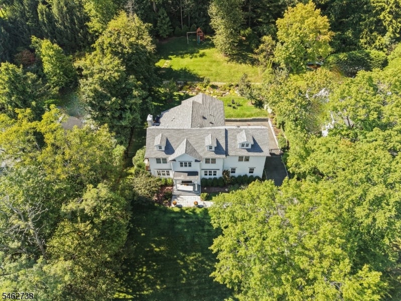 23 WOODFIELD DRIVE