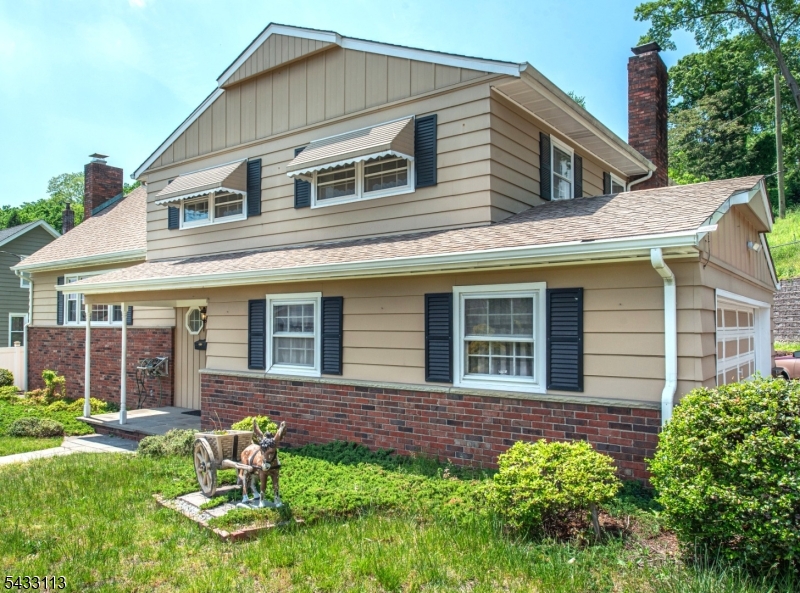 437 Southside Ave