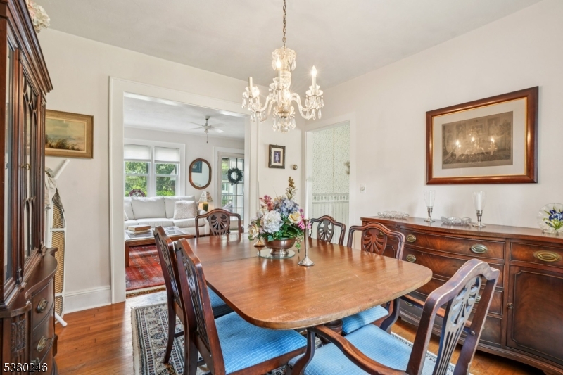 294 Livingston Ave