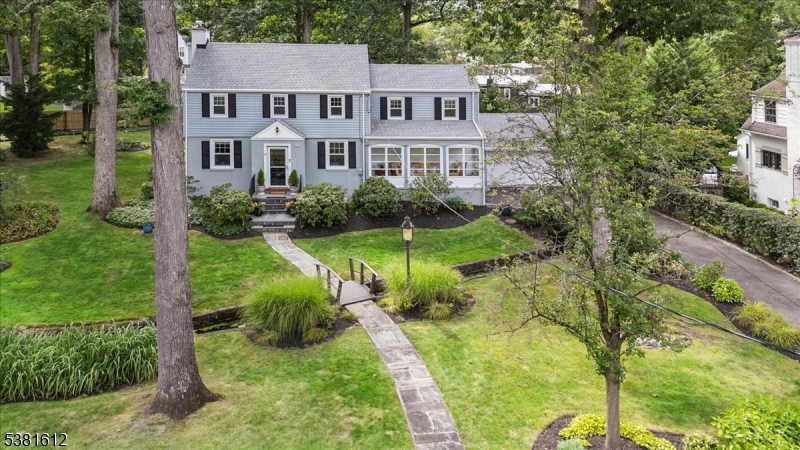 147 Canoe Brook Pkwy