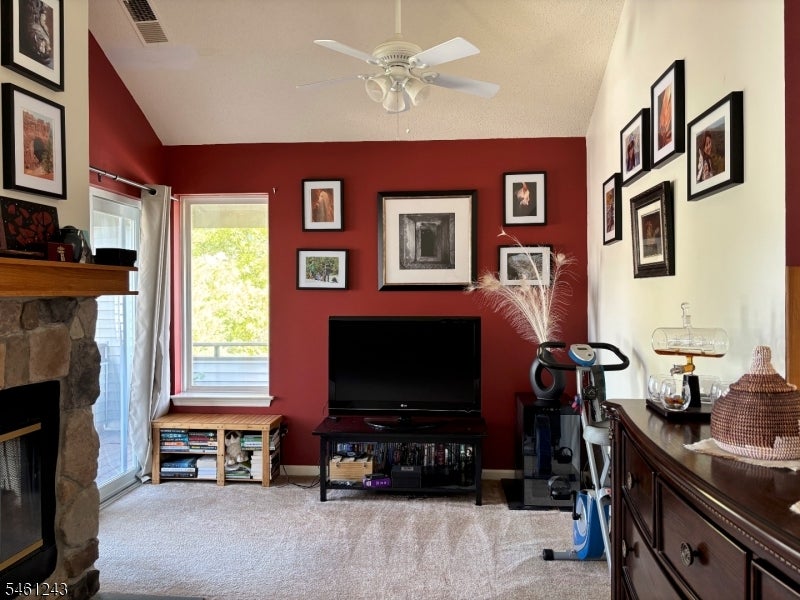 29 Harker Hill Dr