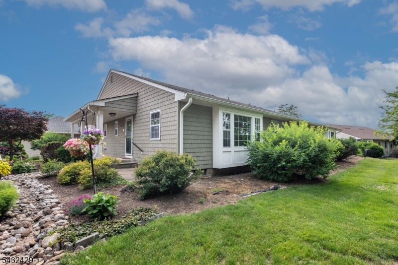 28 Brandywyne Dr