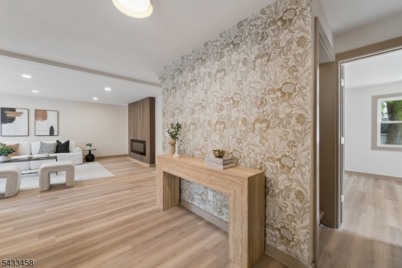 15 Elberta Rd