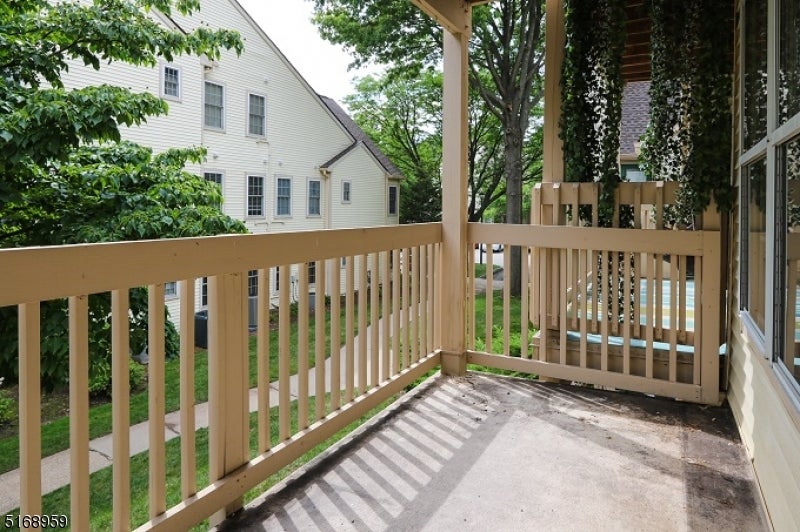 29 Timber Dr 69