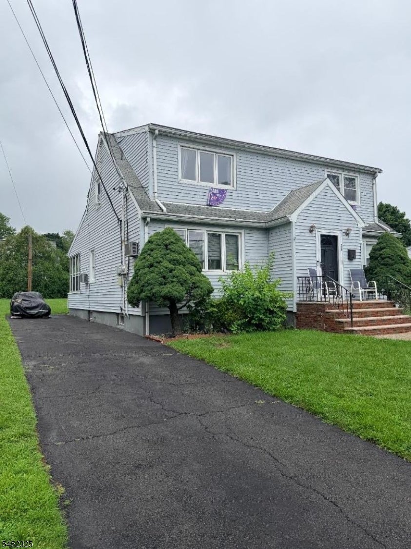 25 Lyall Rd