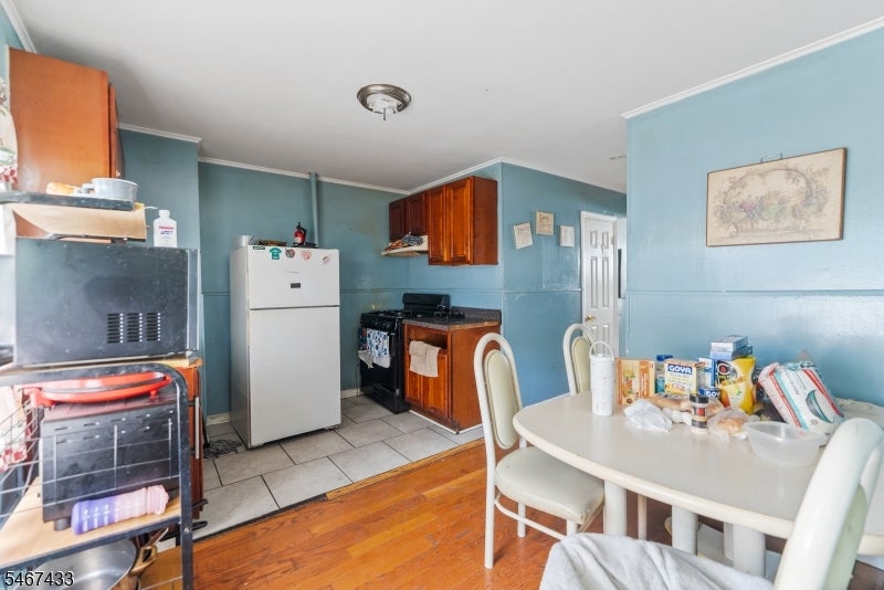 86 Highland Ave