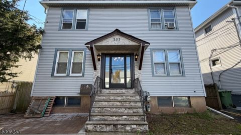 202 S Stiles St 2L Linden City NJ 07036