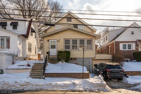 540 E 3Rd Ave Roselle Boro NJ 07203