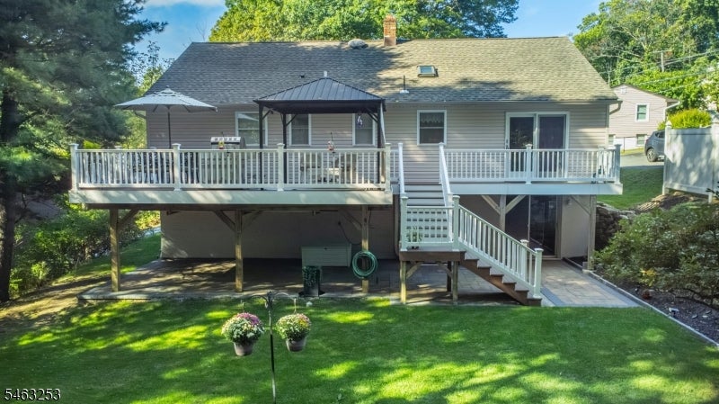 9 Mildred Ave