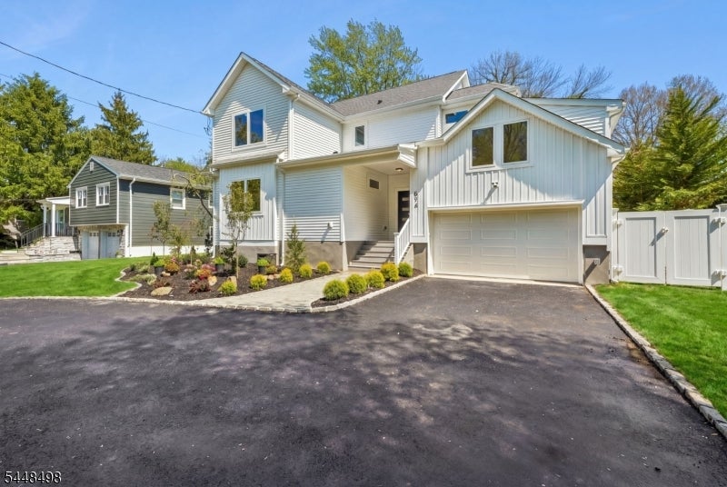 596 White Oak Ridge Rd