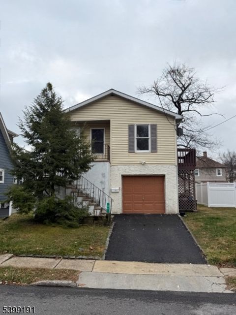 90 Dewey St Bloomfield Twp. NJ 07003