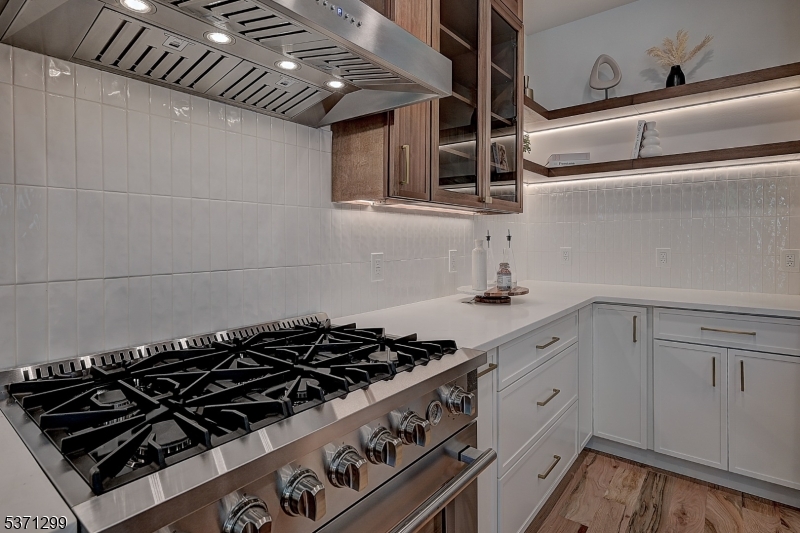 86 Watchung Ave 1