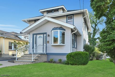 25 Marinus St Rochelle Park Twp. NJ 07662