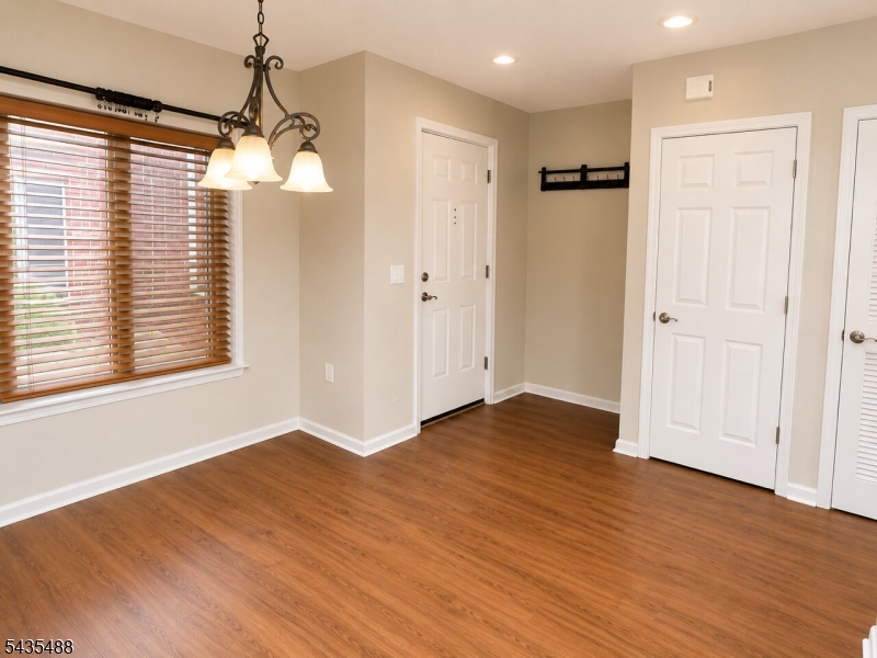 368 Rector St 309