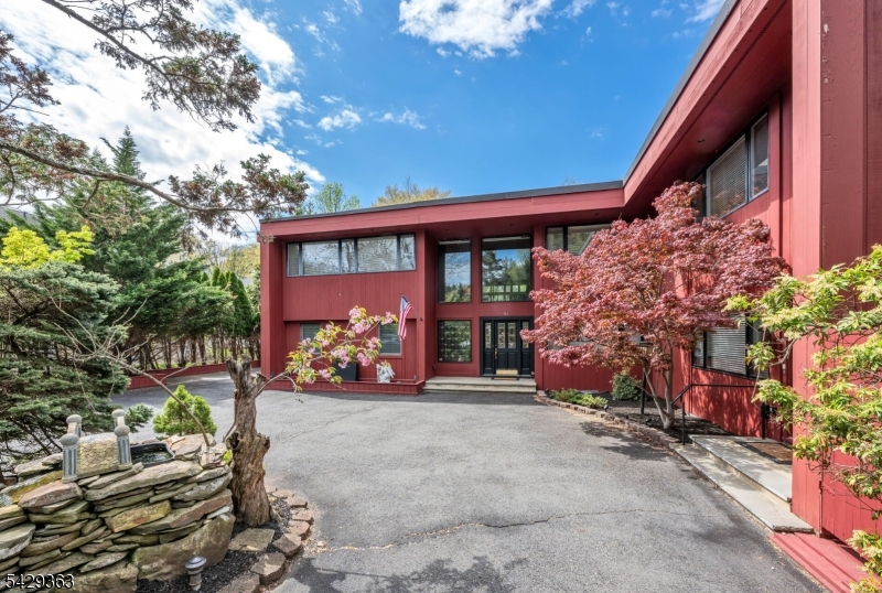 84 Bogerts Mill Rd
