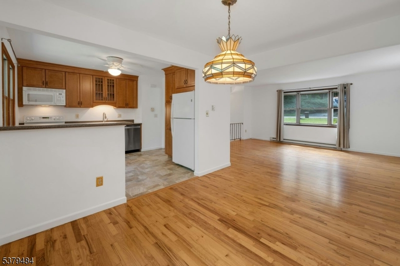 43 Brookwood Rd