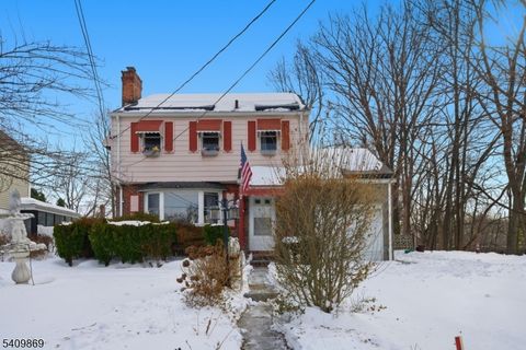 1067 Julia St Teaneck Twp. NJ 07666