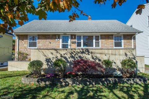 Photo of 78 Orono St, Clifton, NJ 07013 (MLS # 3996311)