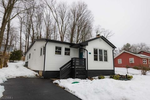 18 Lake St Vernon Twp. NJ 07422