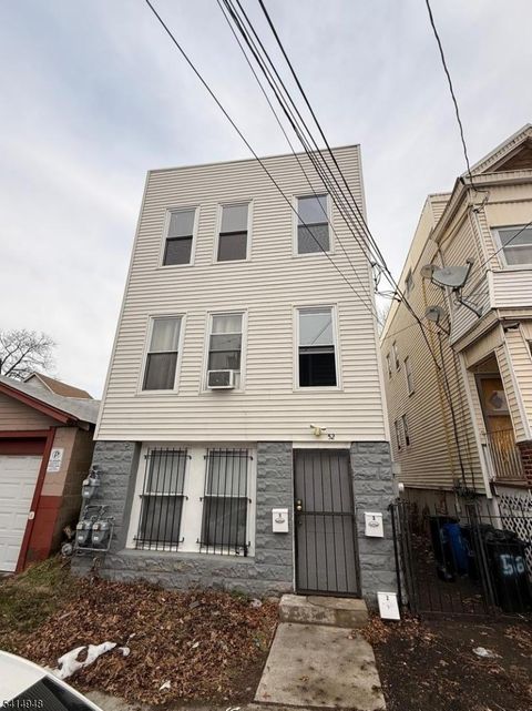 52 Montrose Ter Irvington Twp. NJ 07111