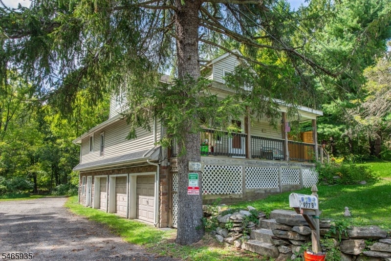 977 Old Foundry Rd