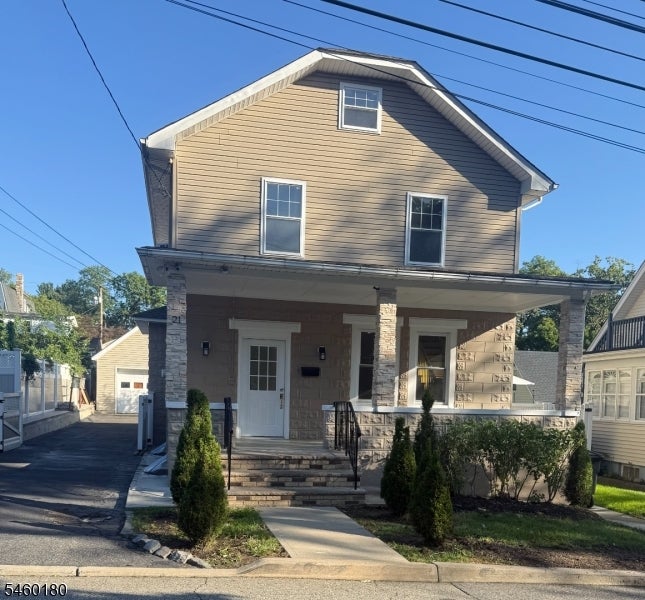 21 Harmon Pl