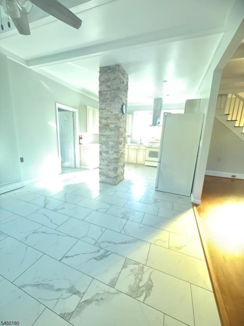 21 Harmon Pl